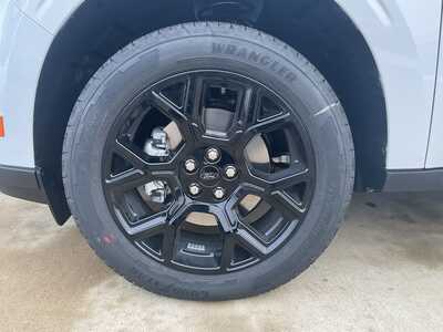 2026 Ford Maverick, $37445. Photo 6