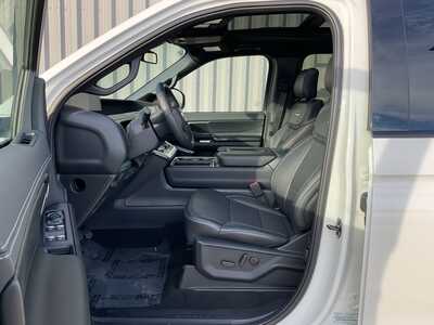 2025 Ford Expedition Max, $87985. Photo 9