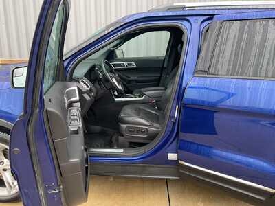 2013 Ford Explorer, $8999. Photo 8