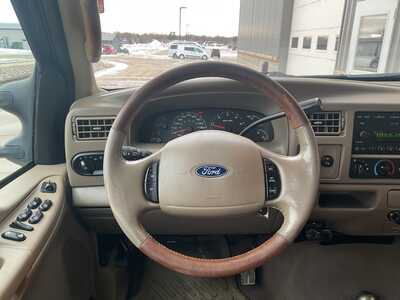 2003 Ford F250 Crew Cab, $15499. Photo 12