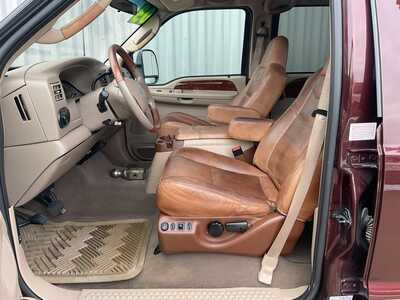 2003 Ford F250 Crew Cab, $15499. Photo 8