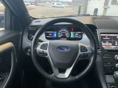 2015 Ford Taurus, $11599. Photo 12