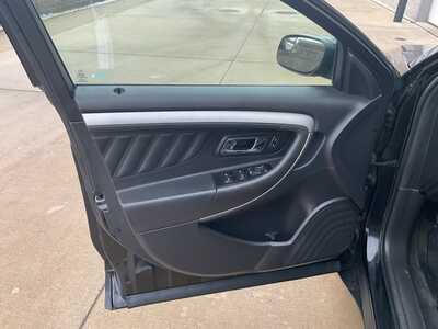 2015 Ford Taurus, $11599. Photo 7