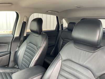 2016 Ford Edge, $12999. Photo 9