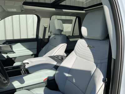 2026 Ford Expedition, $92110. Photo 10