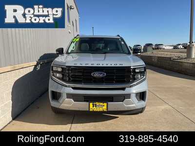 2026 Ford Expedition, $92110. Photo 4