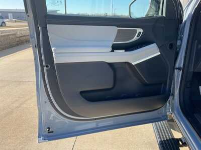 2026 Ford Expedition, $92110. Photo 8