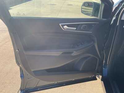 2024 Ford Edge, $34950. Photo 7