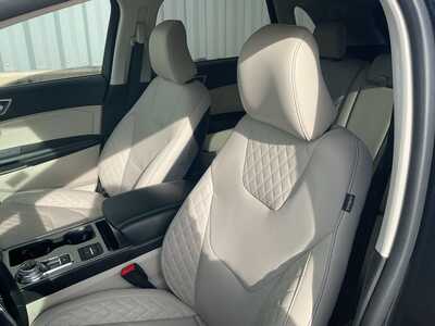 2024 Ford Edge, $34950. Photo 9