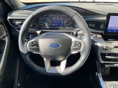 2021 Ford Explorer, $22599. Photo 12