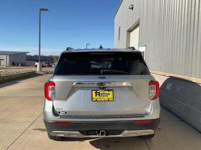 2021 Ford Explorer, $25422. Photo 5