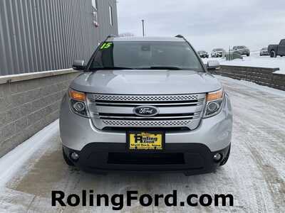 2015 Ford Explorer, $11996. Photo 4