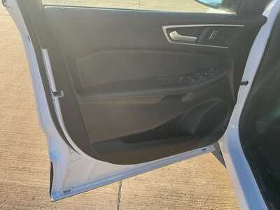 2023 Ford Edge, $21950. Photo 7