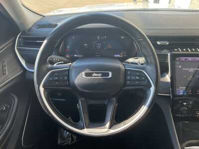 2021 Jeep Grand Cherokee L, $26300. Photo 12