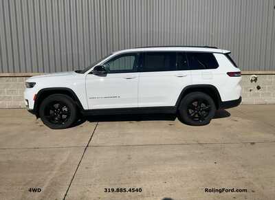 2021 Jeep Grand Cherokee L, $26300. Photo 2