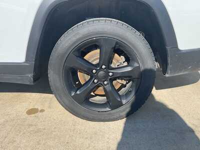 2021 Jeep Grand Cherokee L, $26300. Photo 6