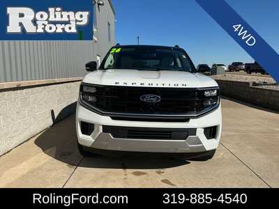 2026 Ford Expedition Max, $90247. Photo 4