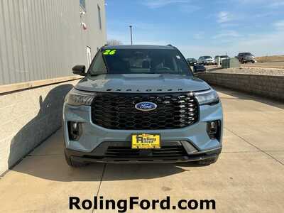 2026 Ford Explorer, $50605. Photo 4