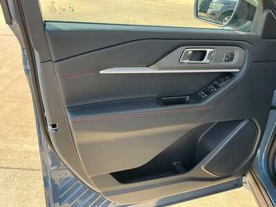 2026 Ford Explorer, $50605. Photo 7