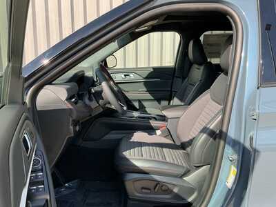 2026 Ford Explorer, $50605. Photo 8