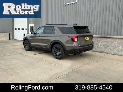 2026 Ford Explorer, $50605. Photo 3
