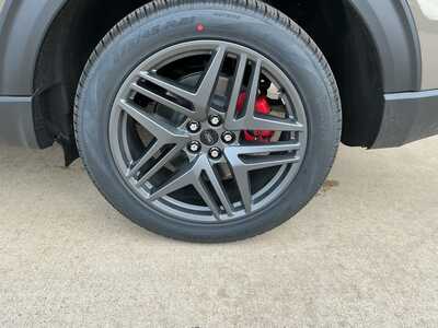 2026 Ford Explorer, $50605. Photo 6