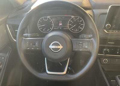 2023 Nissan Rogue, $17888. Photo 10