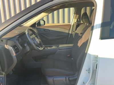 2023 Nissan Rogue, $17888. Photo 7