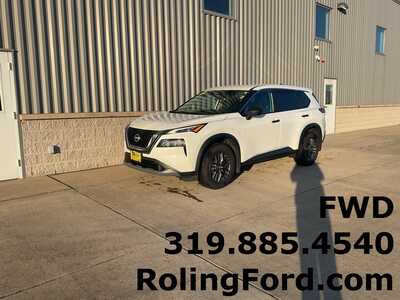2023 Nissan Rogue, $17888. Photo 1