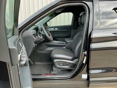 2026 Ford Explorer, $56339. Photo 7