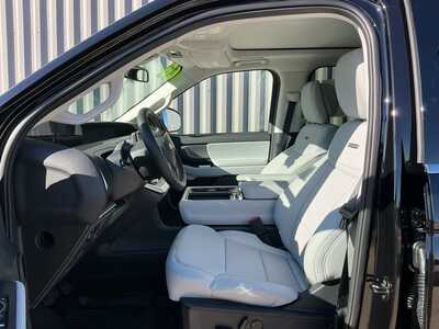 2026 Ford Expedition, $79894. Photo 9