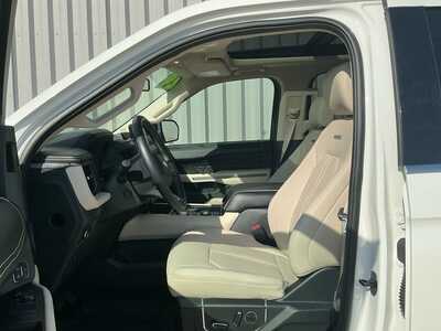 2024 Ford Expedition Max, $68950. Photo 8