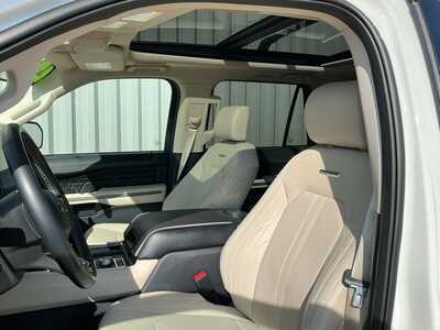 2024 Ford Expedition Max, $68950. Photo 9