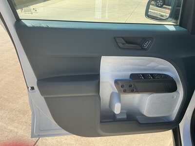 2026 Ford Maverick, $36330. Photo 8