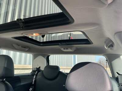 2006 MINI Cooper, $6999. Photo 11