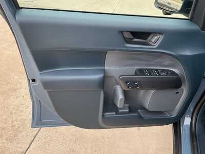 2026 Ford Maverick, $40988. Photo 7