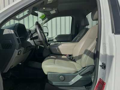 2021 Ford F250 Reg Cab, $38989. Photo 9