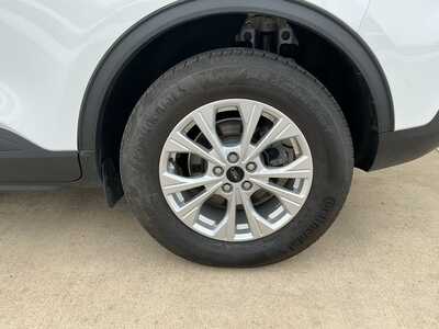 2023 Ford Escape, $24632. Photo 6