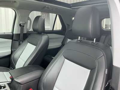 2023 Ford Explorer, $34959. Photo 10
