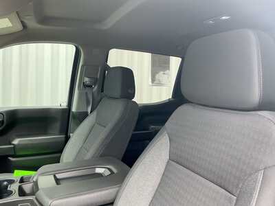 2023 GMC 1500 Crew Cab, $35999. Photo 9