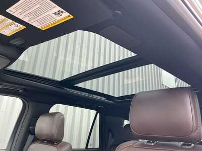 2025 Ford Expedition Max, $80333. Photo 9