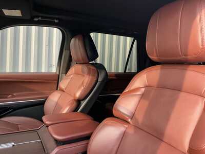 2025 Lincoln Navigator L, $92888. Photo 11