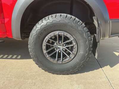 2018 Ford F150 Crew Cab, $48950. Photo 6