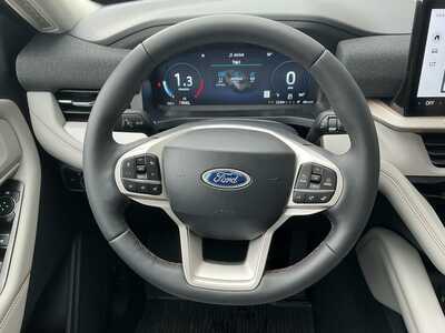 2026 Ford Explorer, $47013. Photo 12