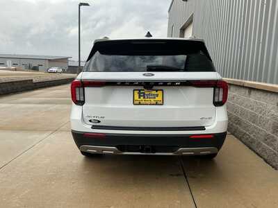 2026 Ford Explorer, $47013. Photo 5