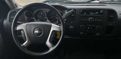 2013 Chevrolet 1500 Ext Cab, $14950. Photo 12