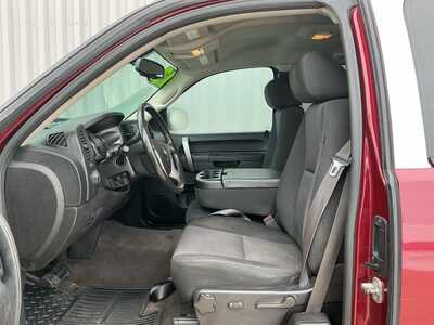 2013 Chevrolet 1500 Ext Cab, $14950. Photo 8