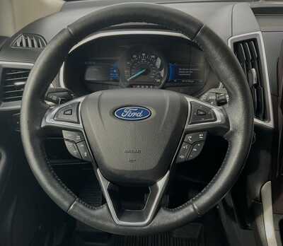 2021 Ford Edge, $19998. Photo 12
