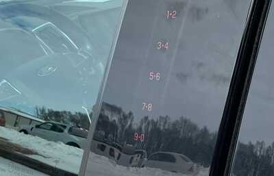 2021 Ford Edge, $19998. Photo 7