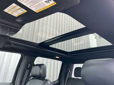 2019 Ford F150 Crew Cab, $32950. Photo 11